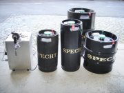 Bierfässer der Brauerei Specht für Feiern